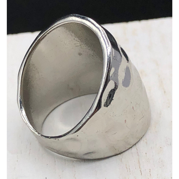 Fashion Ring Unisex Size 6 Hammered Silver Tone Wide Band Flared Shank - Picture 4 of 6
